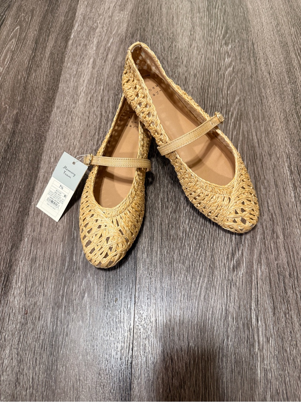 Women’s Myla Flats with Memory Foam Insole - A New Day Size 7.5 - Picture 3 of 7